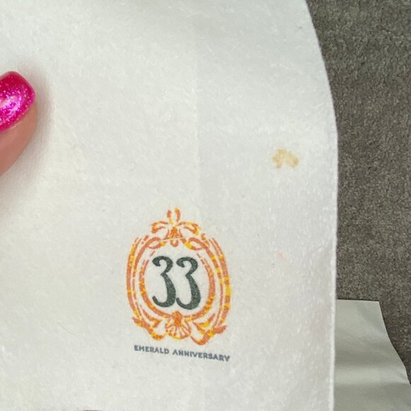 Disney Club 33 Exclusive Napkins Lot of 4 Disneyland Club Thirty Three - Picture 3 of 5